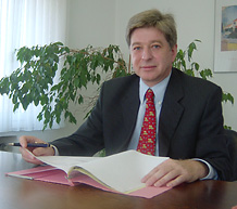 Marcel Nüchel, Rechtsanwalt